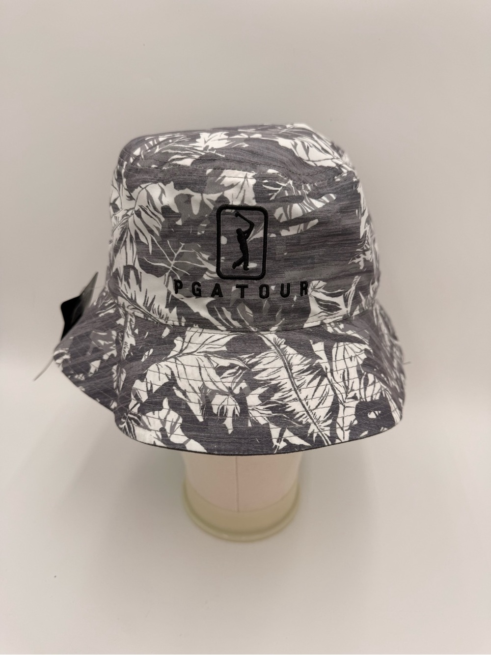 PGA TOUR Reversible Gray Bucket Hat nwt